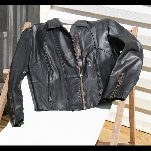 Vintage Women’s Rome Leather Jacket - Picture 2 of 3